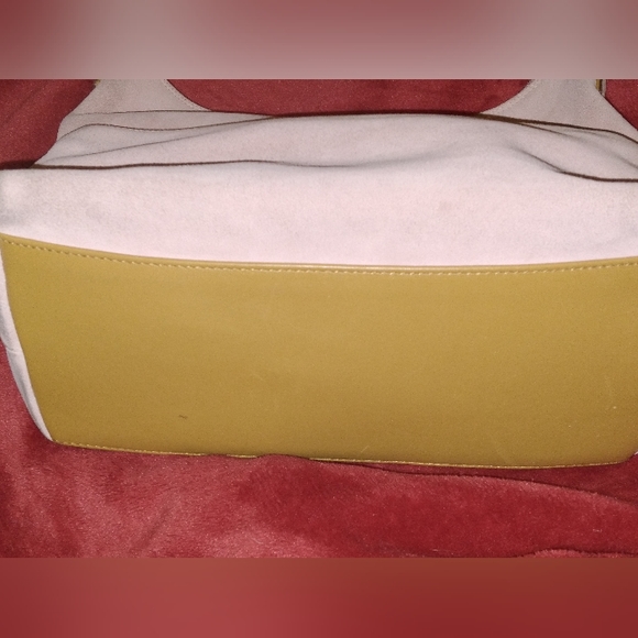 💗Vintage Gucci Pink Suede Shoulder Bag❣️ - Picture 15 of 16